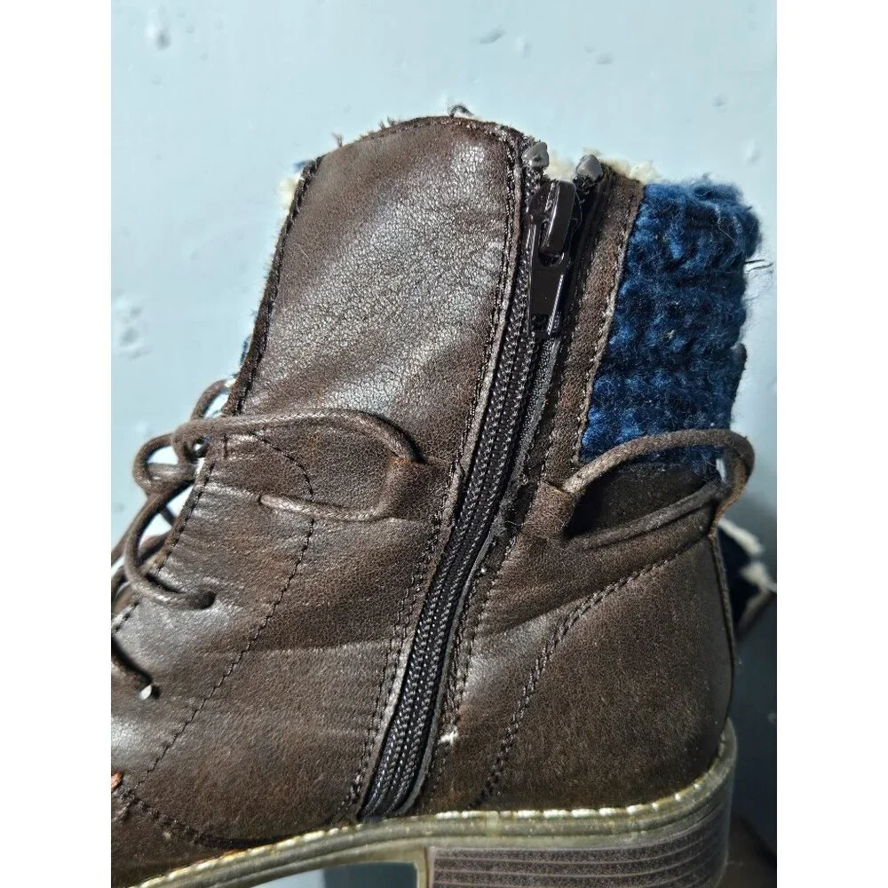 Muk Luks Womens‎ Water Resistant Faux Leather Ankle Booties Size 7 Fall Winter